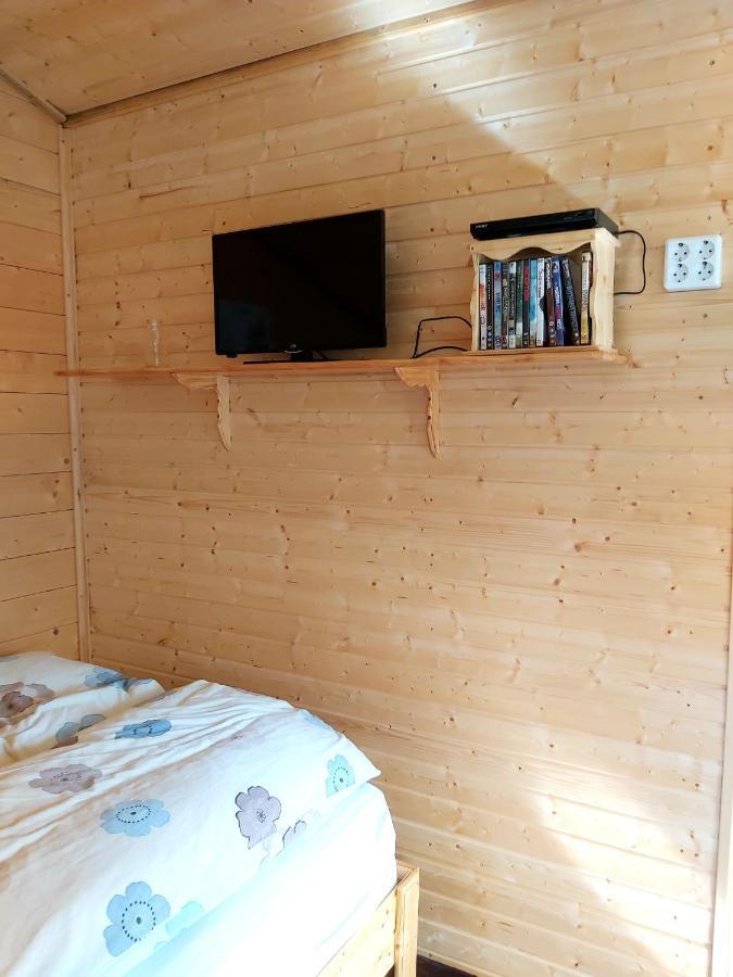 Bakkakot 3 Cozy In The Woods Apartment