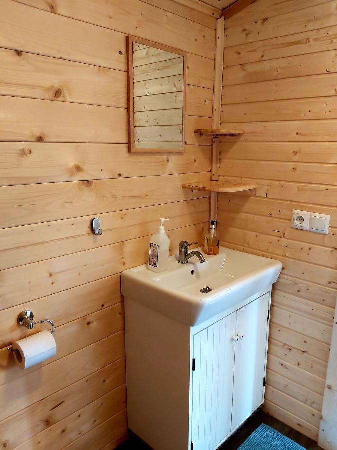 Bakkakot 3 Cozy In The Woods Apartment Akureyri
